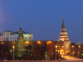 Вечерняя Москва. Боровицкая и Оружейная башни Московского Кремля